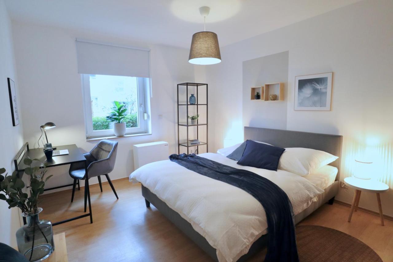 Sapphire Apartment: Free Parking + Netflix + Bathtub Essen Luaran gambar