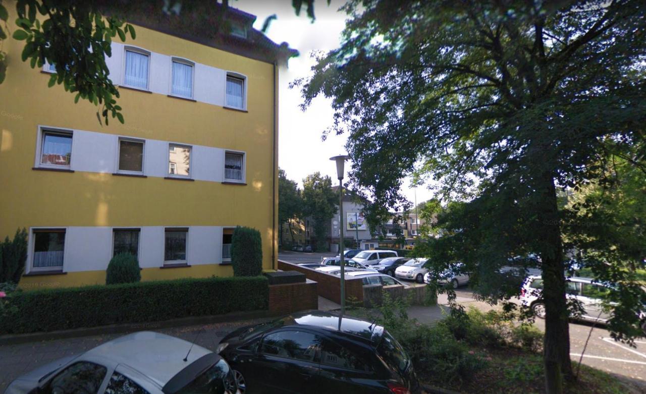 Sapphire Apartment: Free Parking + Netflix + Bathtub Essen Luaran gambar